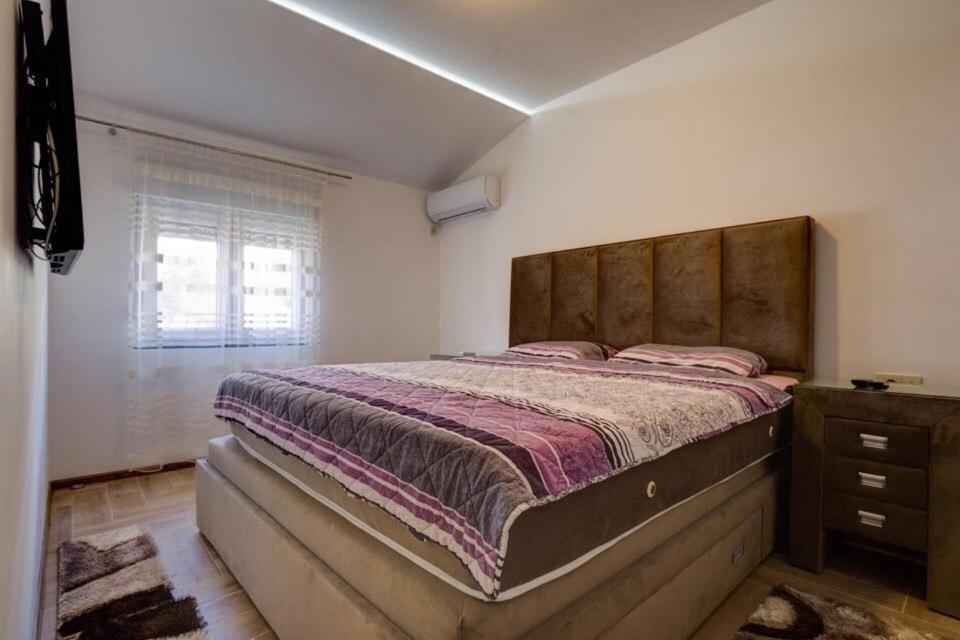Divino Apartment 티바트 외부 사진