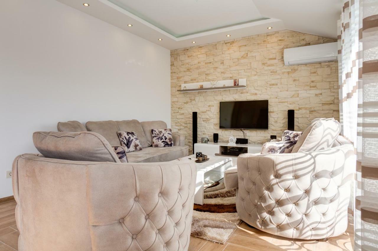 Divino Apartment 티바트 외부 사진